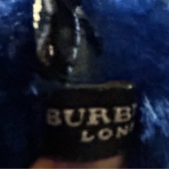 VINTAGE BURBERRY BLUE SUEDE BUCKET HAT. Wheeling lining. NEW - Picture 6 of 7